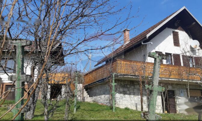 Дом, Уршна Села, Макуте