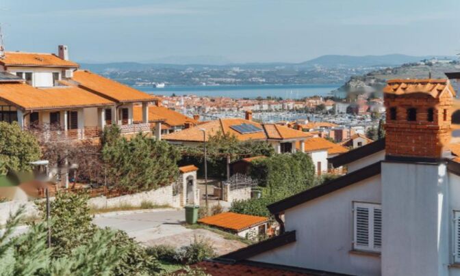 Дом, Ягодье