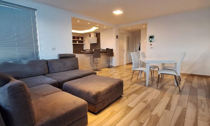 Двухкомнатная квартира в Коломбане