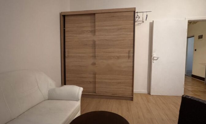 Квартира 1-комн Сежана