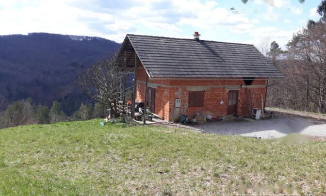 Дом, Доленье Лакнице