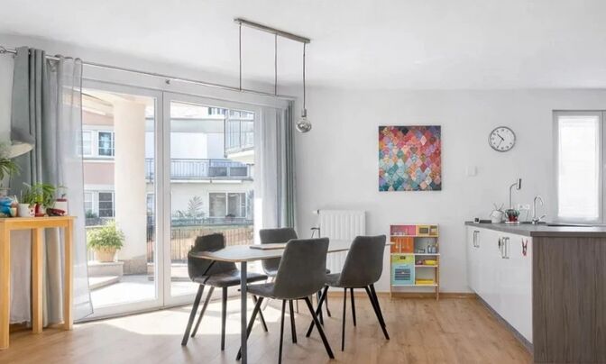 Apartment 3 bedrooms for sale in Berchem