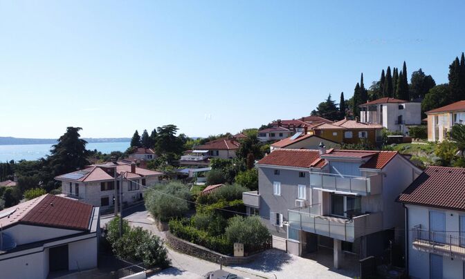 House, Portorož