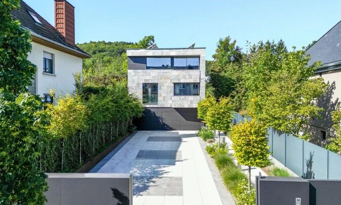 Villa 5 bedrooms for sale in Bereldange
