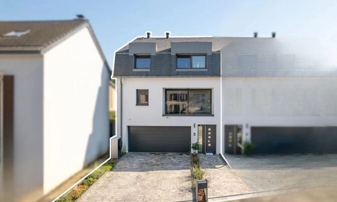 Semi-detached house 4 bedrooms for sale in Canach