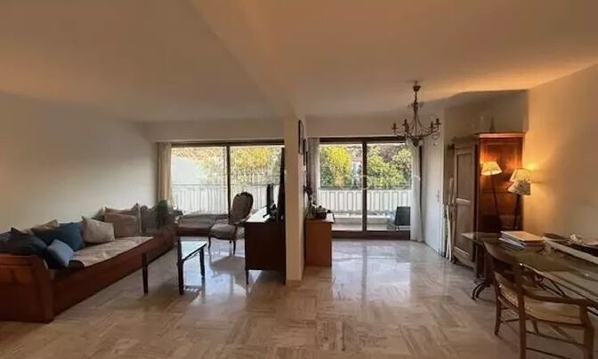 Villa République Cannes