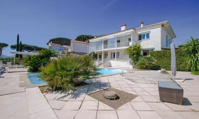 Villa Croix des Gardes