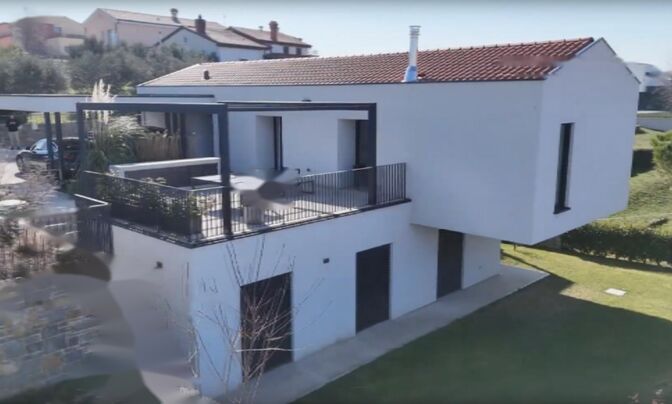 Дом, Верхние Шкофье