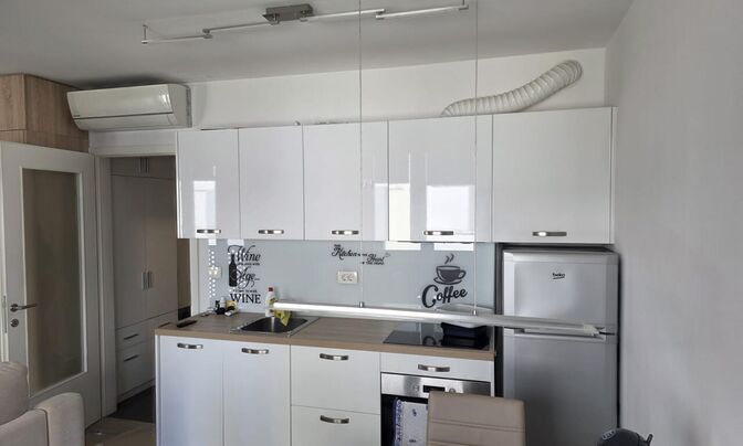 Квартира-студия Новая Изола