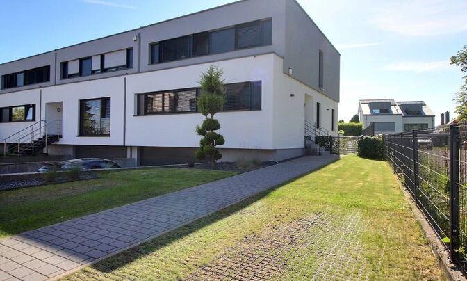 Semi-detached house 3 bedrooms for sale in Olm