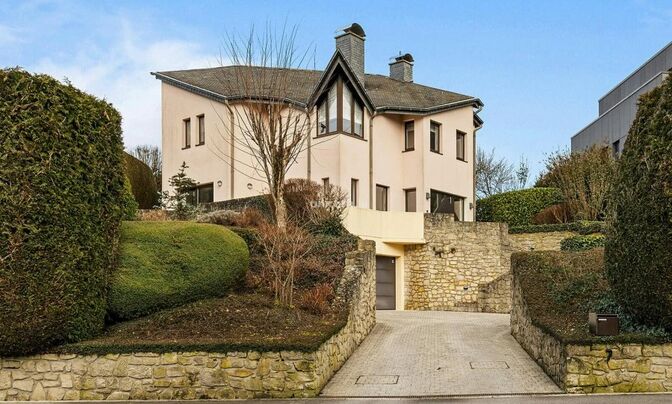 Villa 4 bedrooms for sale in Bridel