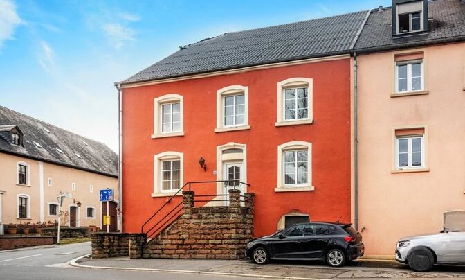 Semi-detached house 5 bedrooms for sale in Grosbous