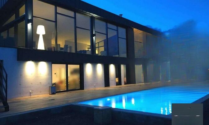 House 6 bedrooms for sale in Schengen