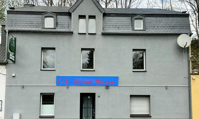 Detached house 4 bedrooms for sale in Asselborn