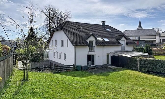 Duplex 2 bedrooms for sale in Eselborn