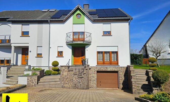 Semi-detached house 5 bedrooms for sale in Stegen