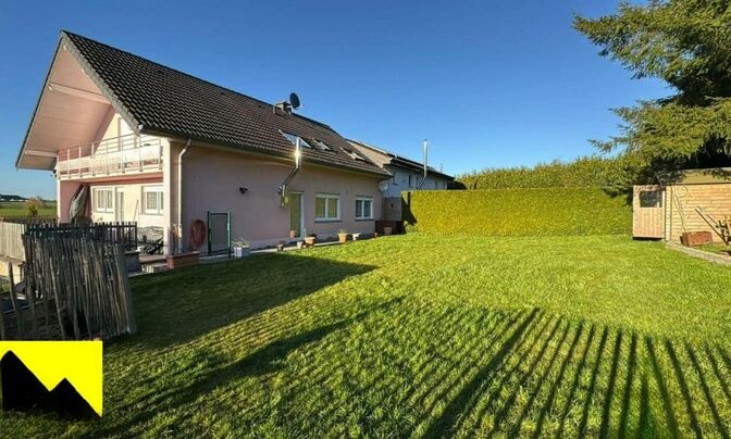 Semi-detached house 6 bedrooms for sale in Baschleiden