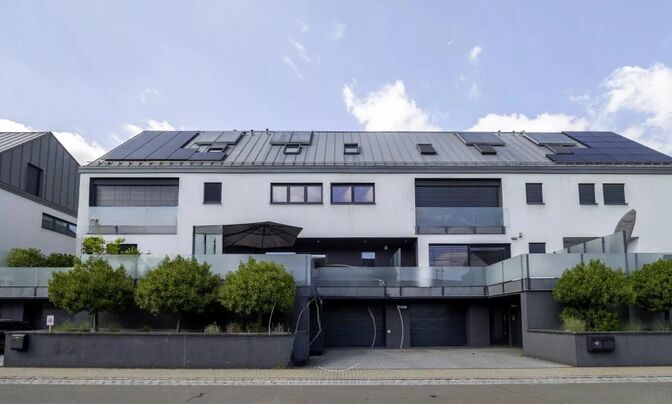 Detached house 4 bedrooms for sale in Roodt-Sur-Syre