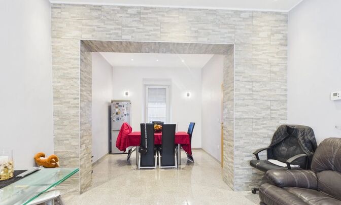Duplex 4 bedrooms for sale in Colmar-Berg