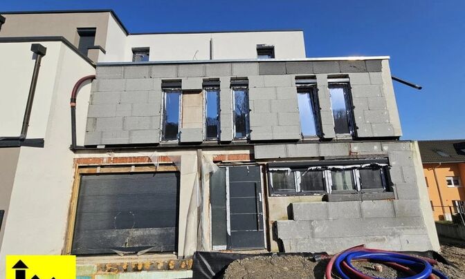 House 4 bedrooms for sale in Moestroff