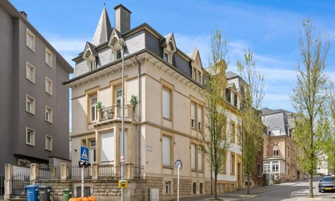 Townhouse 7 bedrooms for sale in Luxembourg-Limpertsberg