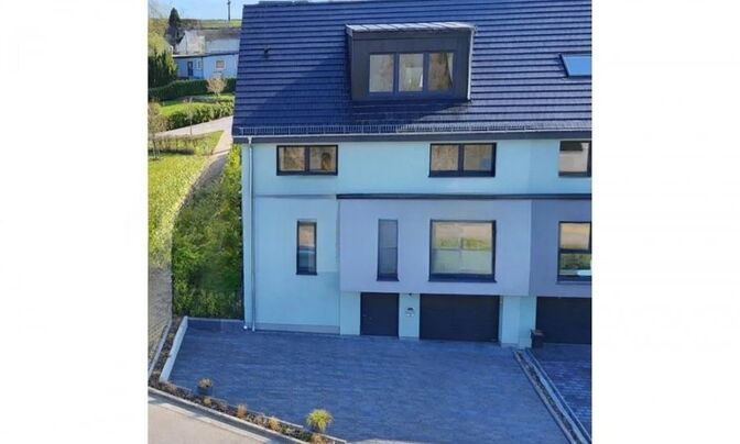 Semi-detached house 5 bedrooms for sale in Kaundorf