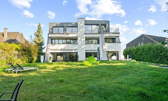 Villa 4 bedrooms for sale in Olm