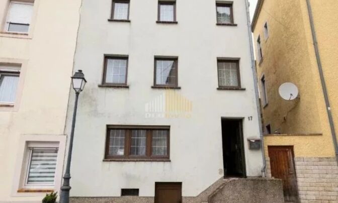 Detached house 5 bedrooms for sale in Echternach