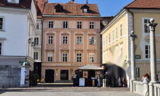 Квартира, 3-комнатная, Центр