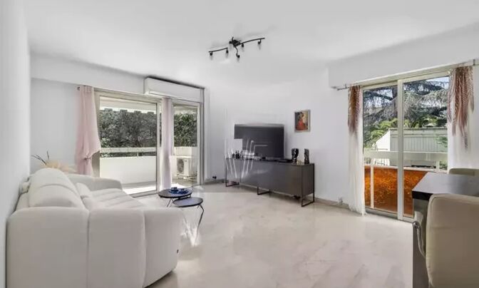 Residence République