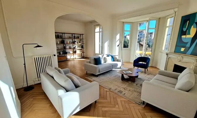 Villa Cannes République