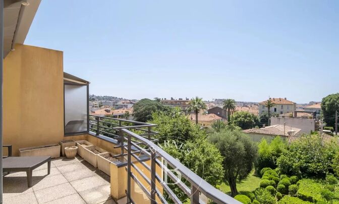 Villa Cannes République