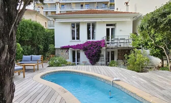 Villa Croix des Gardes