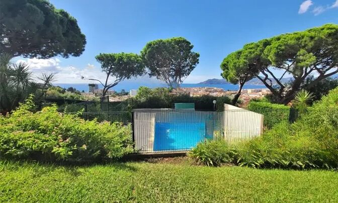 Villa Croix des Gardes