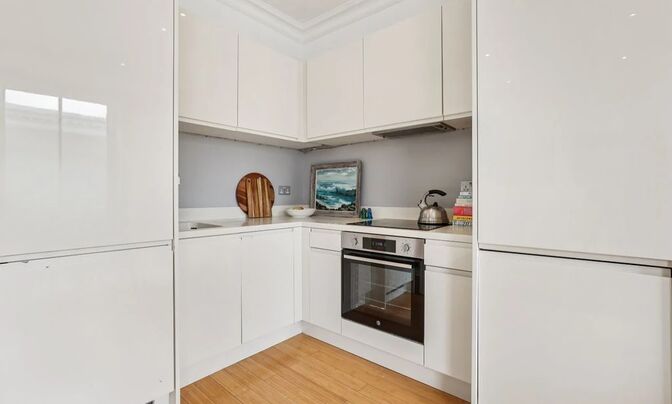 Cathcart Road, Chelsea