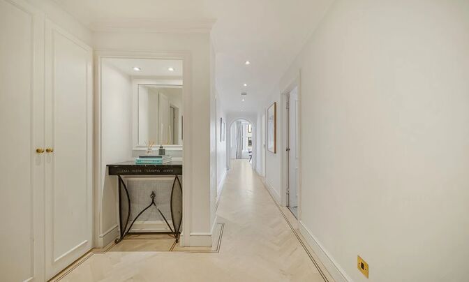 Hans Road, Knightsbridge