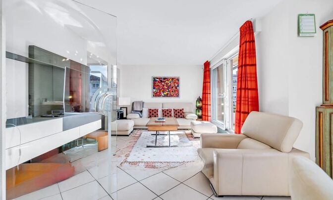 Apartment 4 bedrooms for sale in Hesperange