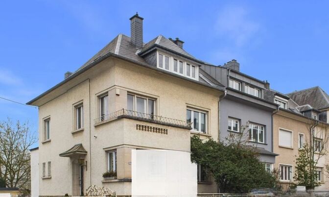 Semi-detached house 6 bedrooms for sale in Luxembourg-Beggen