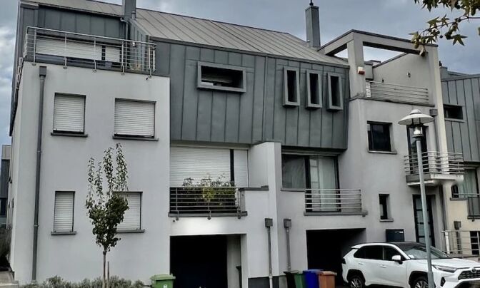 Detached house 4 bedrooms for sale in Differdange