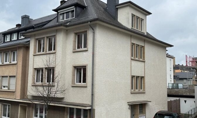 Semi-detached house 7 bedrooms for sale in Luxembourg-Bonnevoie