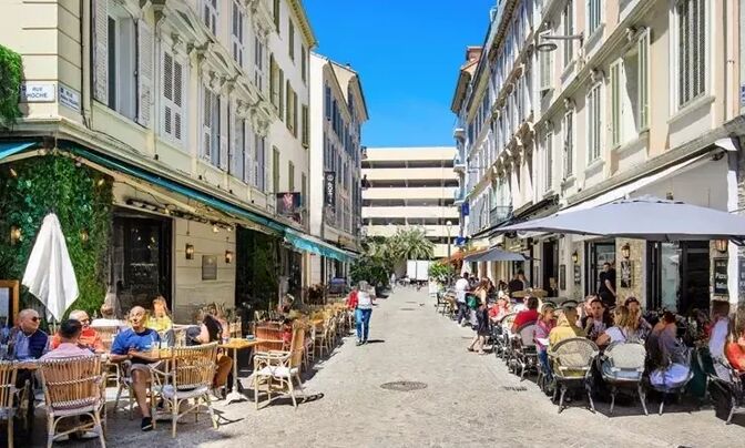 Villa République Cannes