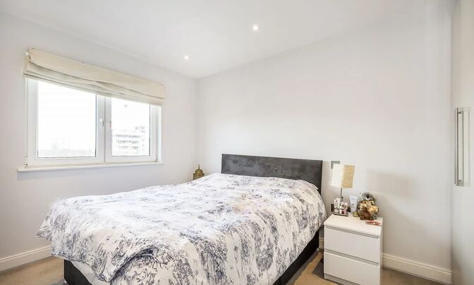 4 Holman Road