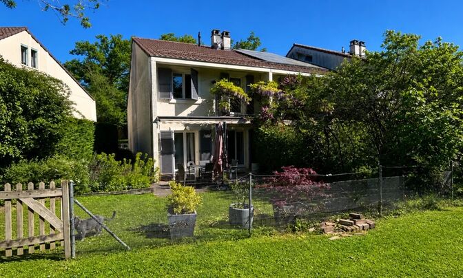 Row house 6 rooms