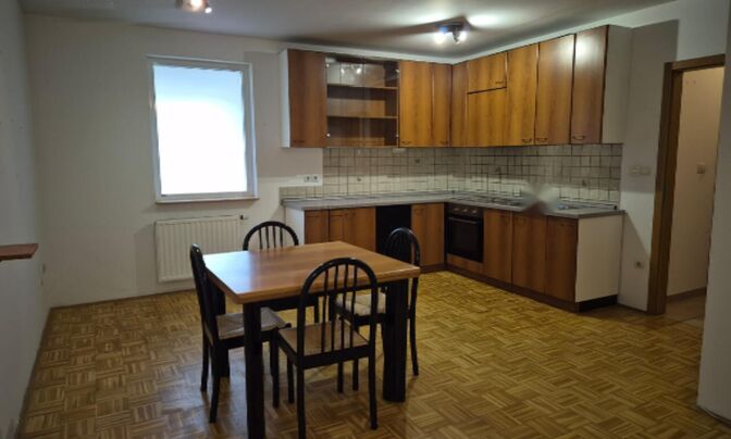 Квартира, 3-комнатная, Сежана