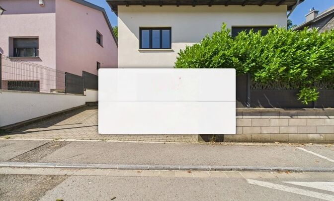 House 3 bedrooms for sale in Hesperange