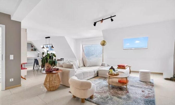 Apartment 2 bedrooms for sale in Dudelange