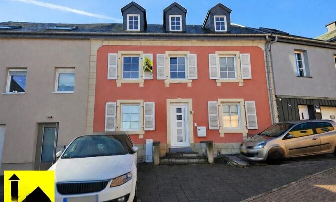 House 7 bedrooms for sale in Niederfeulen