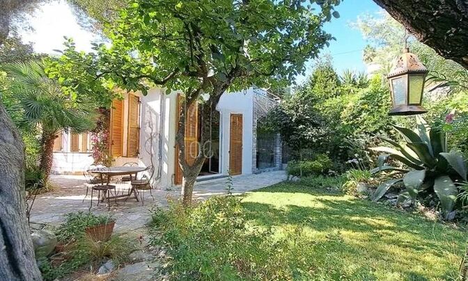 Villa Croix des Gardes