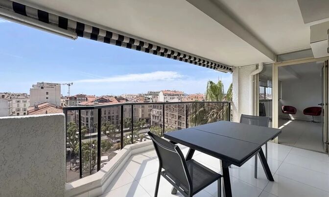 House Cannes Centre-ville