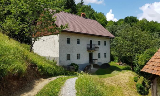 Усадьба, ферма Порежен.